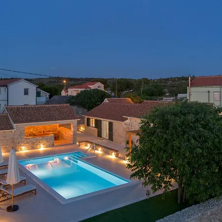 Dom wakacyjny Cozy In With Wifi *