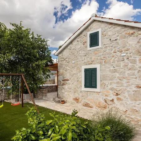 Cozy In With Wifi Primošten